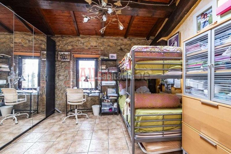 Foto a38c546b-bc35-4994-a1e2-b890b89ce9db. Casa con riscaldamento in Parroquias Norte Siero