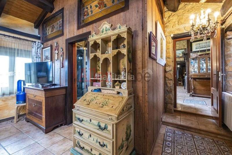 Foto f51ad929-078e-497b-bf61-b62f1958dc59. Casa con riscaldamento in Parroquias Norte Siero