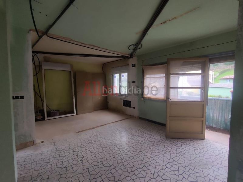 Foto 5f5f659a-2d46-4c1b-88c9-dbd55c08157f. Appartement avec chauffage dans Riosa