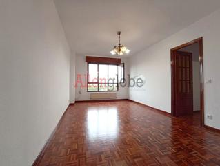Piso  Calle quin el pescador. Zona huca venta de piso de tres dormitorios con plaza de garaje