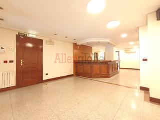 Alquiler Oficina  Plaza de américa. Espectacular oficina representativa en privilegiada zona de ovie