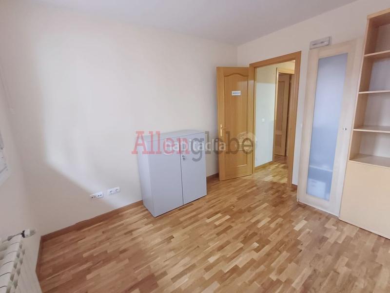 Foto 71065631-16a9-4bbd-8e9e-4f9bb844f1b6. Appartement avec chauffage parking dans San Claudio - Trubia - Las Caldas Oviedo