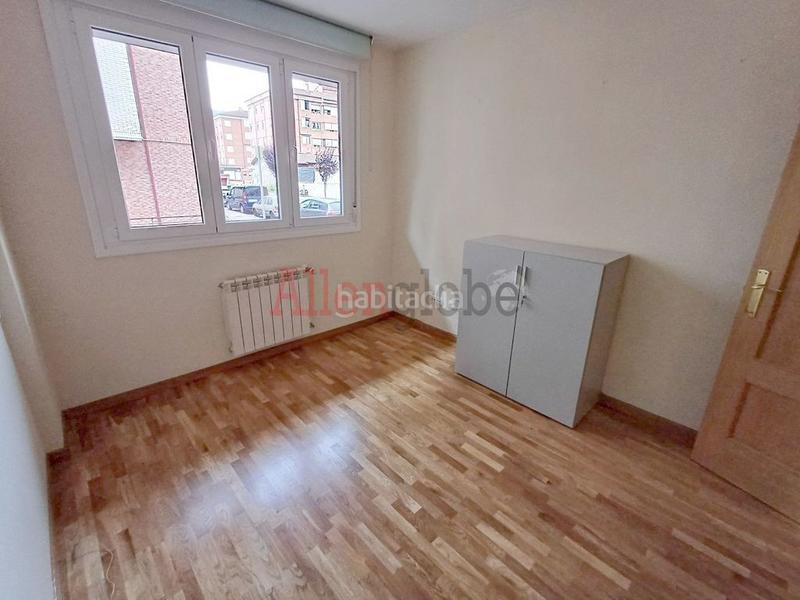 Foto 852cd007-9b1a-4d1c-a16c-f51dd00d0403. Appartement avec chauffage parking dans San Claudio - Trubia - Las Caldas Oviedo