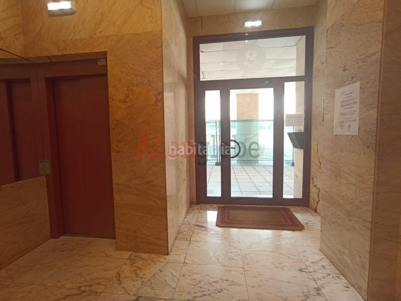 Foto f60f357d-2aba-49e6-9813-2afdc8e376c5. Apartamento venta de apartamento en en edificio moderno de ciudad naranco en Oviedo