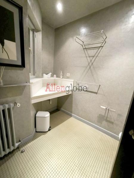 Foto 69284af0-6ffd-44c1-b196-6d0bdfa8b299. Etagenwohnung mit heizung in Plaza de América Oviedo