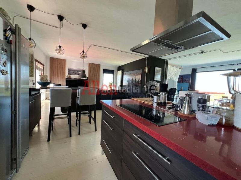 Foto eb68bc76-7146-4a27-99d0-7aba0193f385. Casa amb calefacció aparcament a Quintes - Arroes Villaviciosa