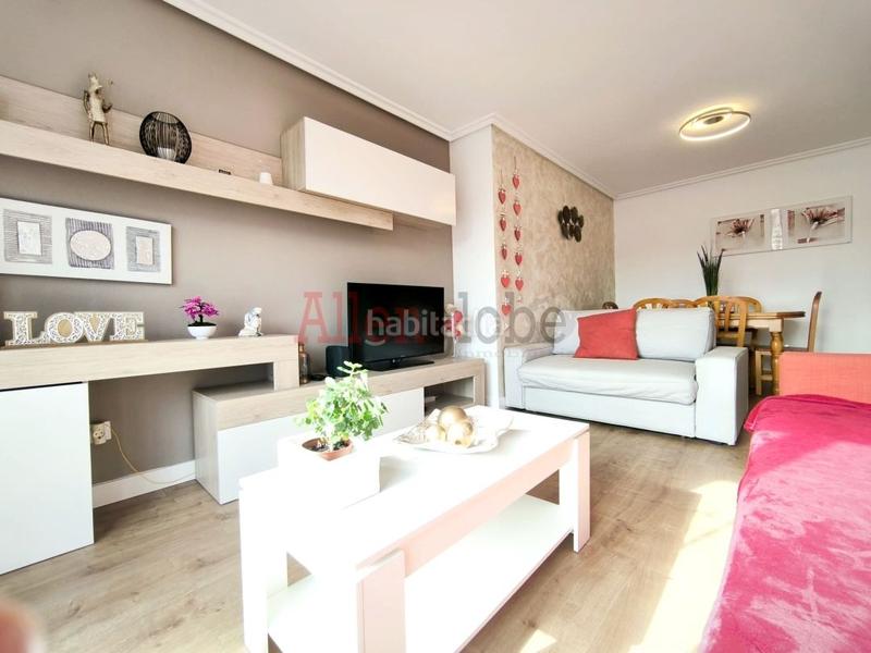 Foto 08b3cb24-675c-4bab-bf9b-3a04ba1f9966. Etagenwohnung mit heizung in Luanco-Aramar-Antromero Gozón