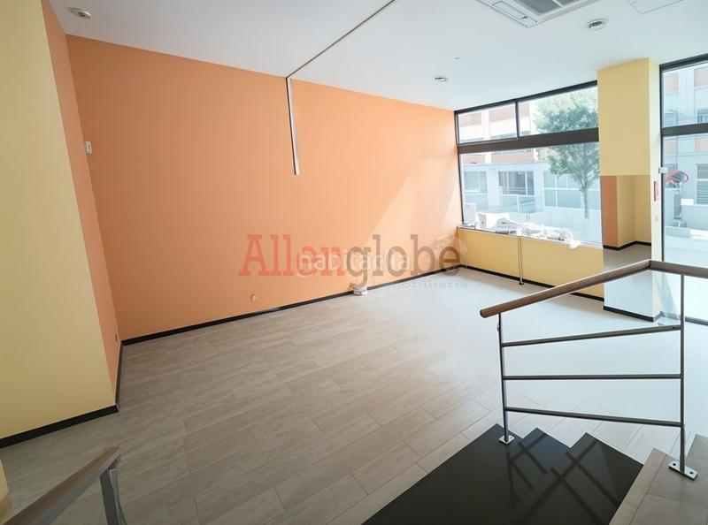 Foto 032b893a-b7a7-429e-ae22-2d9eb110a49f. Rent business premise in calle fray ceferino 19 in Oviedo