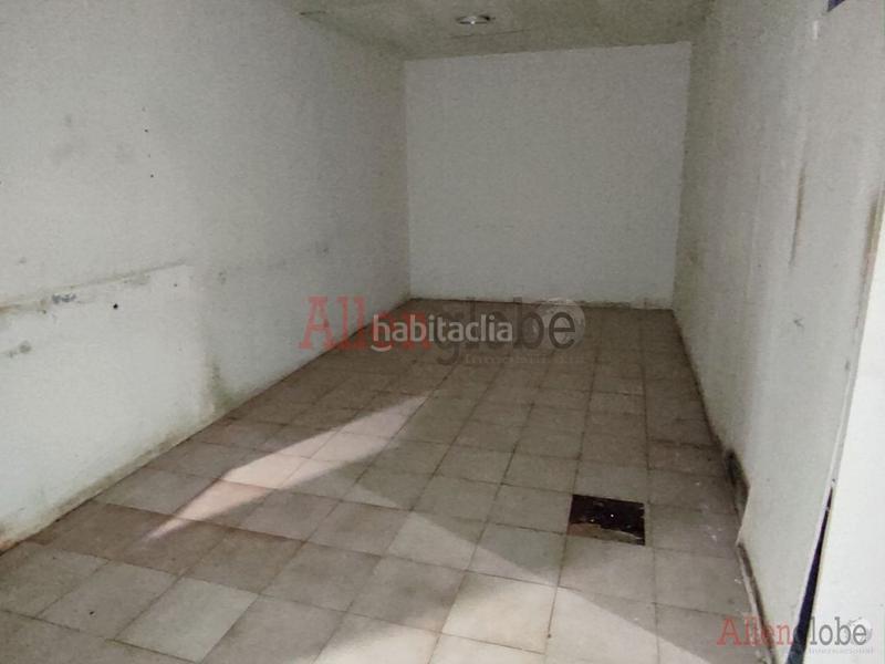 Foto 4b736ff1-4d97-46ed-ba12-604915b9b2df. Rent business premise in calle fray ceferino 19 in Oviedo