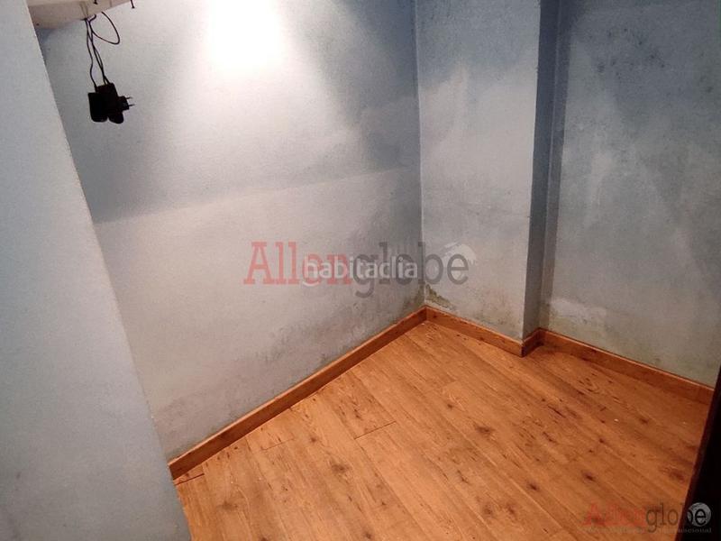 Foto 297d47c8-a552-49e2-ab7a-0530caebd9fb. Alquiler local comercial en calle fray ceferino 19 en Oviedo