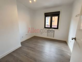 Appartement  Calle teodoro cuesta. Excelente vivienda en el centro de mieres