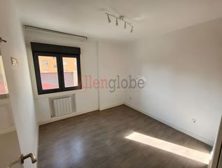Appartement  Calle teodoro cuesta. Excelente vivienda en el centro de mieres