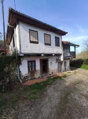 Haus in San Claudio - Trubia - Las Caldas. Venta de casa en siones