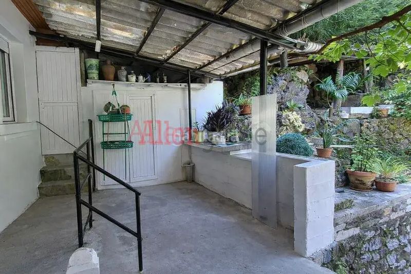 Foto b4eef072-2d20-4249-94f6-fc705b4dc7eb. Casa amb calefacció a Proaza