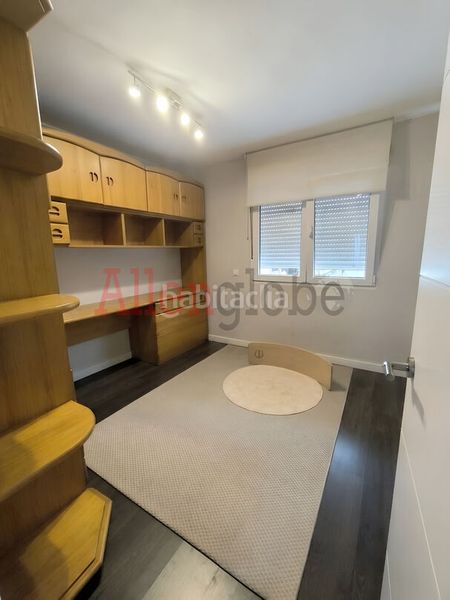 Foto 46d27eff-7924-4242-9ef4-1165b97a53ed. Casa amb calefacció a El Carbayedo - El Quirinal Avilés
