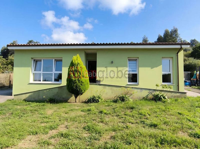 Foto b2c533b7-a8f6-49c2-bb70-5223812595fa. Casa amb calefacció a El Carbayedo - El Quirinal Avilés