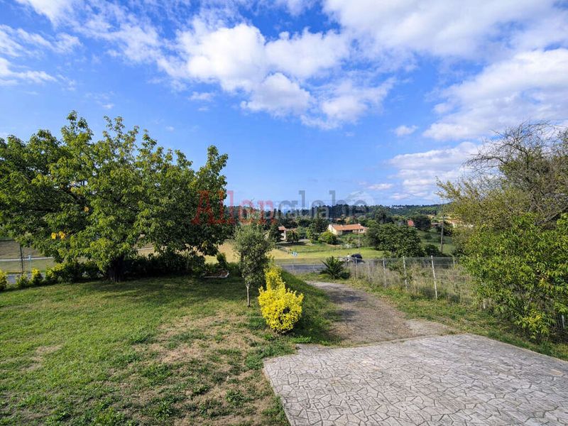 Foto bd781f0f-9101-48fa-a5bf-b793c0cbf671. Casa amb calefacció a El Carbayedo - El Quirinal Avilés