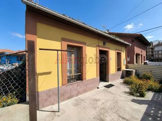 Casa a Llanera. Venta de vivienda independiente en posada de llanera