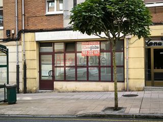 Local Comercial a Calle Lorenzo Abruñedo