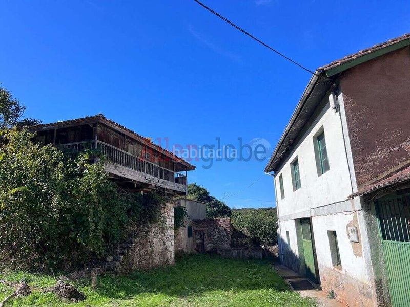 Foto 2c6d58c9-aef8-40f1-a0a8-5db363687742. Casa amb aparcament a Llanera