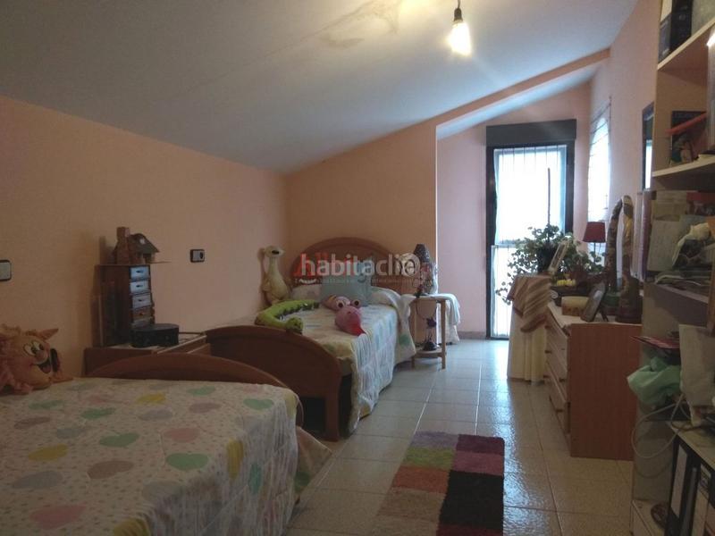 Foto d4752792-4d52-4f56-a2aa-90812bcc3560. Chalet cas en venta en zona ceceda () en Nava