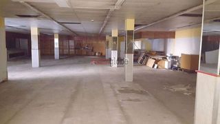 Local Comercial en Piloña. Oportunidad. venta de gran local instalado en el centro de infie