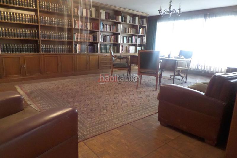 Foto 255fa7b5-8c9d-4dee-b05b-6ada7f3da113. Location bureau avec chauffage dans Parque San Francisco - Uría Oviedo