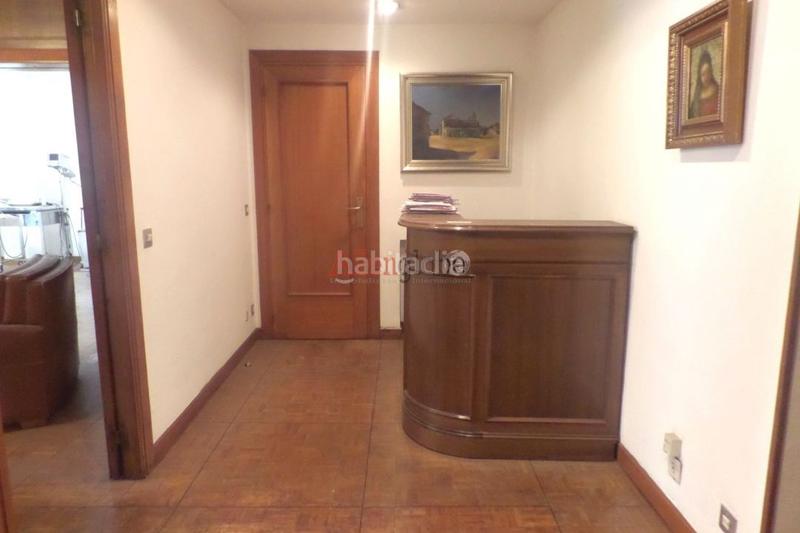 Foto 716e4d18-836e-41c3-bdef-520e269431d9. Rent office space with heating in Parque San Francisco - Uría Oviedo