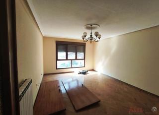 Pis  N/a. Piso en venta en morcin