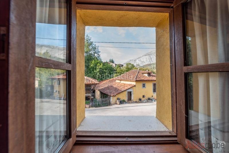 Foto 3a89b1f4-f4b5-4c83-bb92-62331aa7c9c9. Casa con parcheggio in Teverga