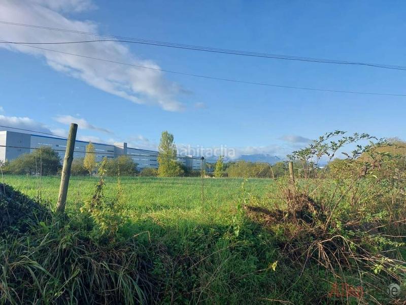 Foto f52e836d-9fb0-4836-b139-d30fadf0cdd1. Terreny residencial a aldea bobes. finca la ermita 1 a Siero