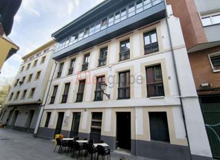 Locale commerciale in Calle carpio 20. Venta de local en edificio de nueva construccion lado ayuntamien