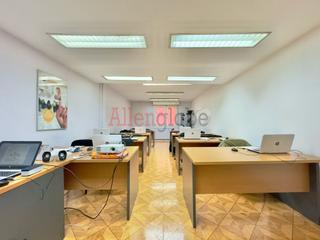 Lloguer Oficina a Parque San Francisco - Uría. Alquiler de oficinas en el centro de oviedo