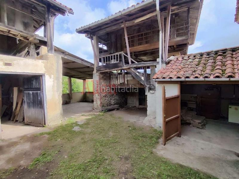 Foto 24532ac3-3520-4531-b356-3cc2d4599ce2. Casa amb calefacció a Pravia