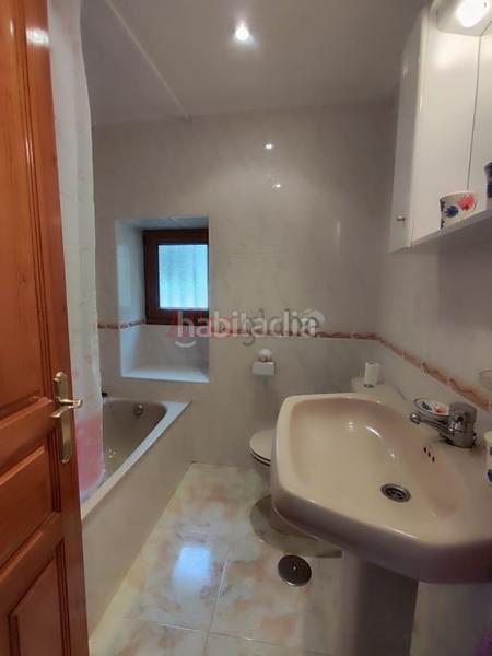 Foto 31701b7a-0aea-4cdf-865c-7f6d5b250bfa. Casa amb calefacció a Pravia