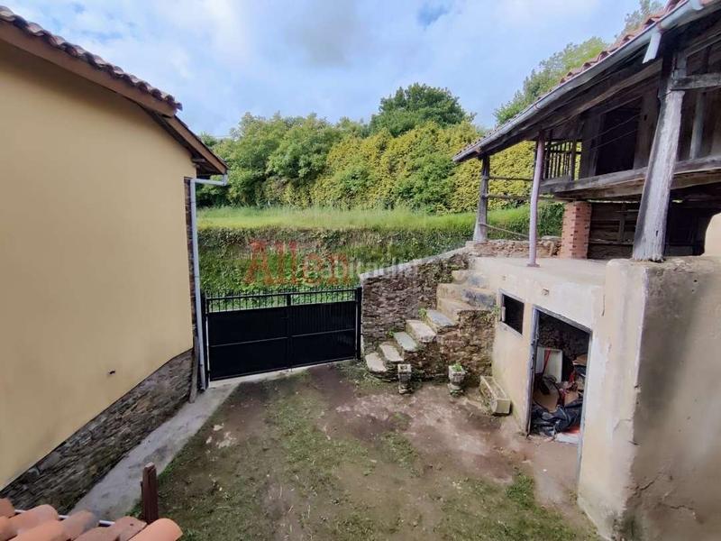 Foto 50894119-6223-44a0-a4d0-feeab920a03b. Casa amb calefacció a Pravia