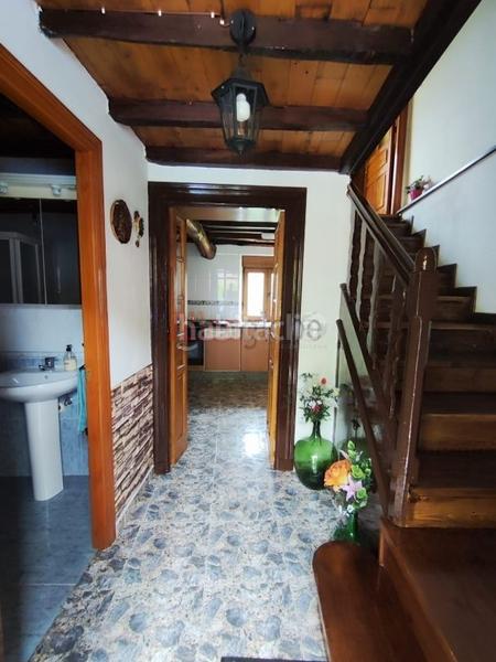 Foto fef82ee0-cd4d-4924-b5df-b6bc6a65a135. Casa amb calefacció a Pravia