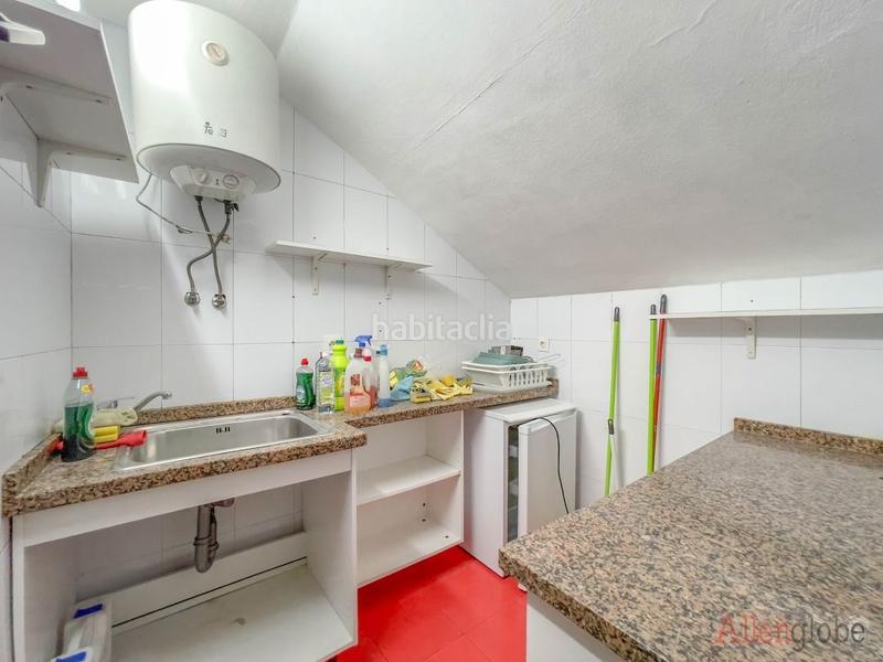 Foto b288d869-1399-4c22-a3c6-7ec813e553ee. Rent business premise in Plaza de América Oviedo