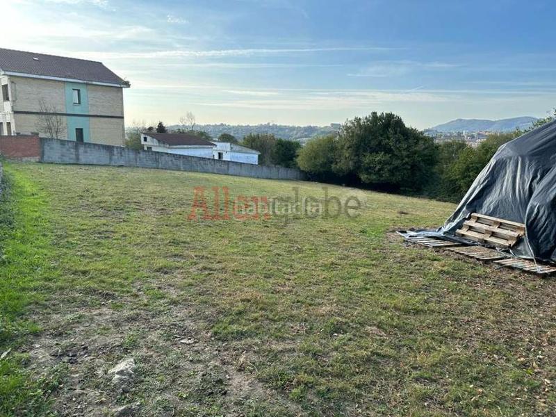 Foto dc301f2d-61e4-4bff-b962-38fe5e2b6184. Terreno residencial preciosa finca edificable a un paso en Oviedo