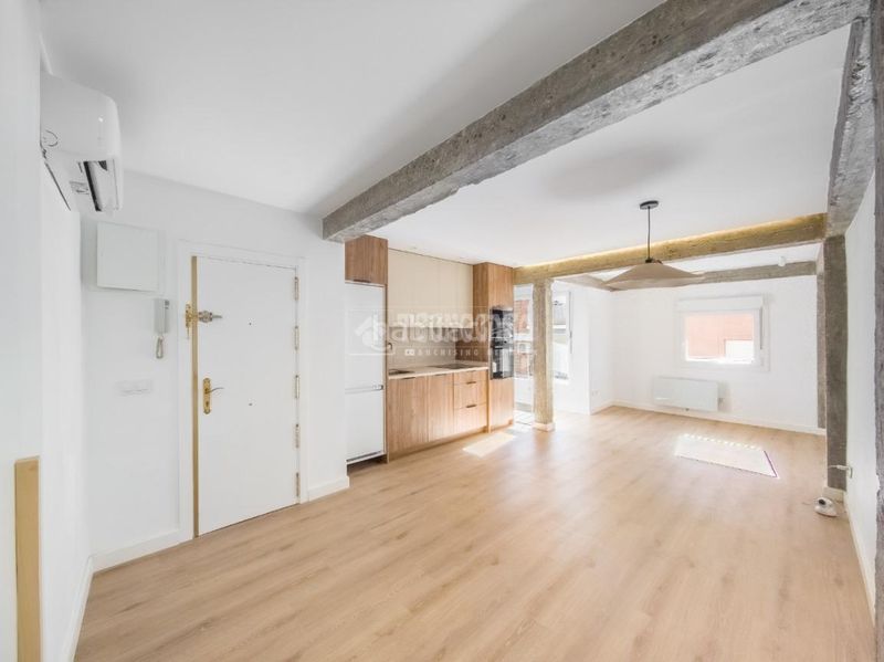 Foto a09accac-a8bf-4e8e-a46e-e109d8748ead. Piso  en venta en Ventas Madrid