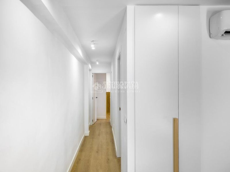 Foto cced85c1-1525-4444-bfbb-8194d23658f0. Piso  en venta en Ventas Madrid