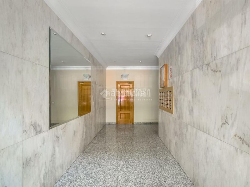 Foto 35136521-f829-48b8-b692-9b555c7c0240. Pis amb calefacció piscina a Ventas Madrid