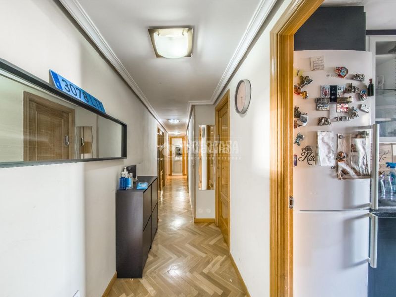 Foto 65a0a9e1-d1a0-4abc-a03b-318553aec15e. Pis amb calefacció piscina a Ventas Madrid