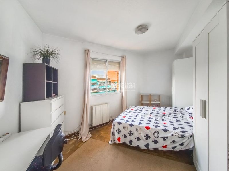 Foto 0b05f6cf-3708-4bdc-b1d9-2881f352dd0e. Piso  en venta en Ventas Madrid