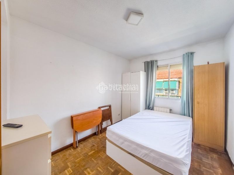 Foto b232c1f2-45dc-4dca-a826-436304c11736. Piso  en venta en Ventas Madrid