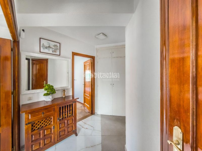 Foto db743f09-45c1-4d20-9f05-e32f274a5e24. Piso  en venta en Ventas Madrid