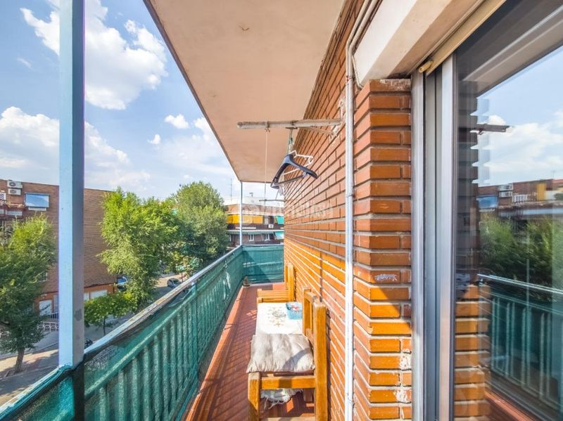 Foto e58910c4-8f0f-4570-a48a-68cc7df57954. Piso  en venta en Ventas Madrid