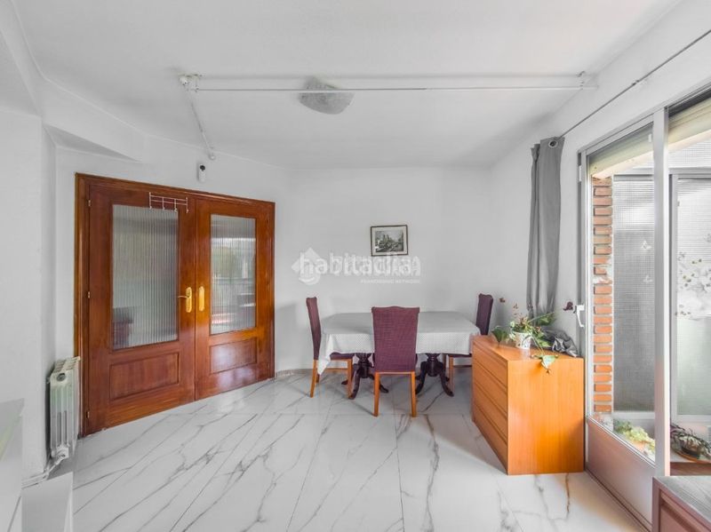 Foto eaf8f6e6-d4fb-4d4d-ae45-43bb8c2fcf39. Piso  en venta en Ventas Madrid