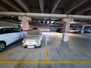 Parking voiture  Carrer sense nom 1. Venta plaza de parking grande de 15 metros