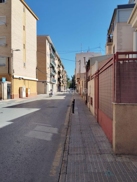 Foto 6976dd94-d306-4b73-9ac6-815e296b777f. Aparcament cotxe a Vistalegre Murcia